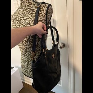 Leather Tory Burch bag